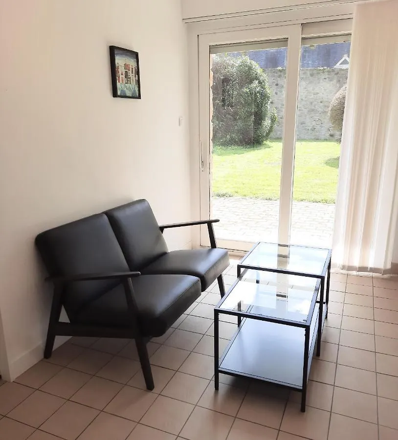 Ty Cocoon- Appartement Avec Terrasse Et Parking Prive Quimper