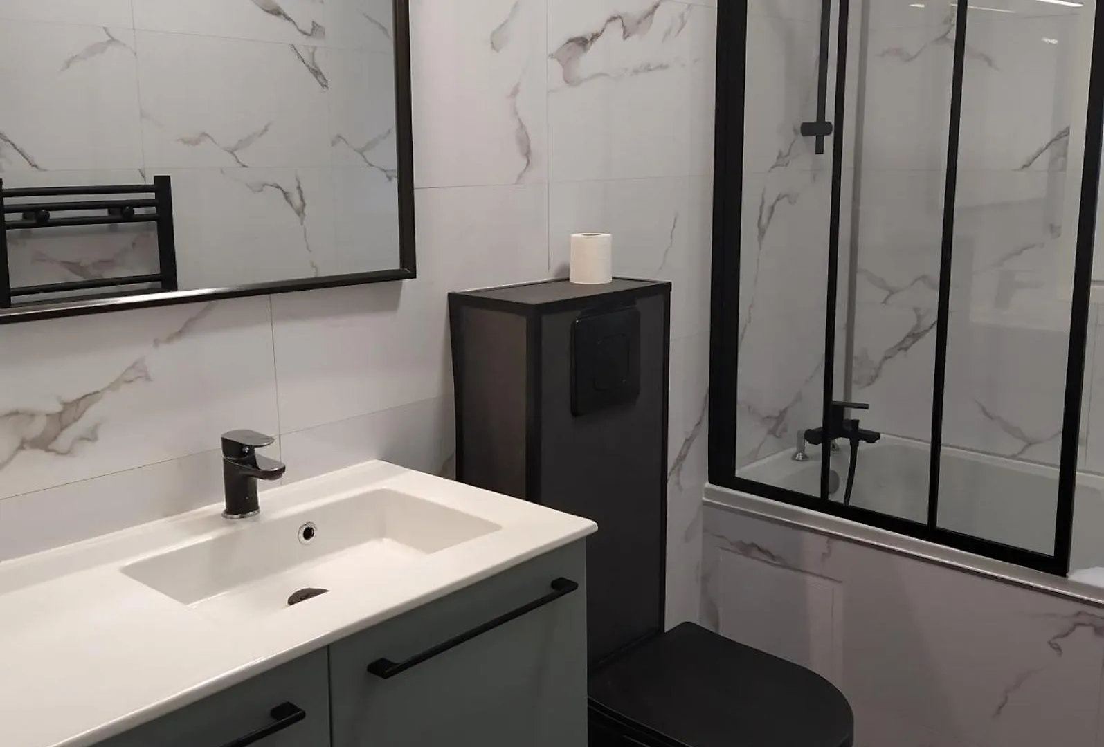Ty Cocoon- Appartement Avec Terrasse Et Parking Prive Quimper France